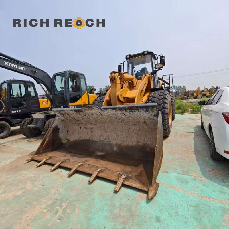 Rear view of a 2021 Longking 855 wheel loader with heavy-duty frame, listed for $23,611